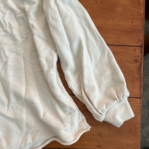 Cream Sweatshirt Universal Thread - Picture 2 of 4